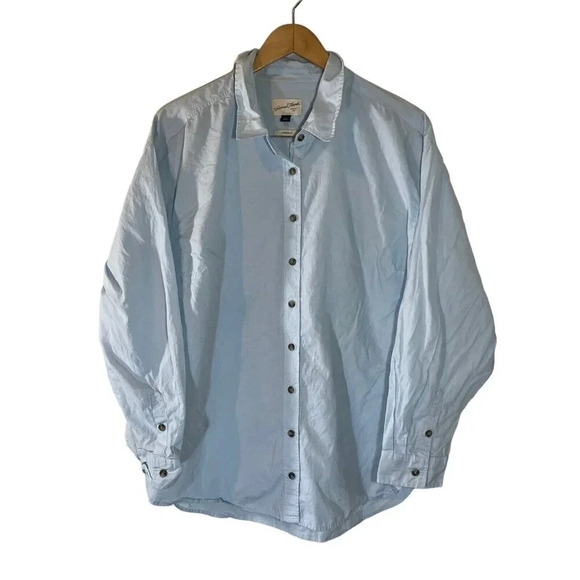 Universal Thread Light Blue Womens Button Up Shirt Plus Size XXL Long Sleeve Top - Picture 1 of 5